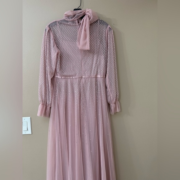 Super Elegant Formal Dress - Picture 4 of 5